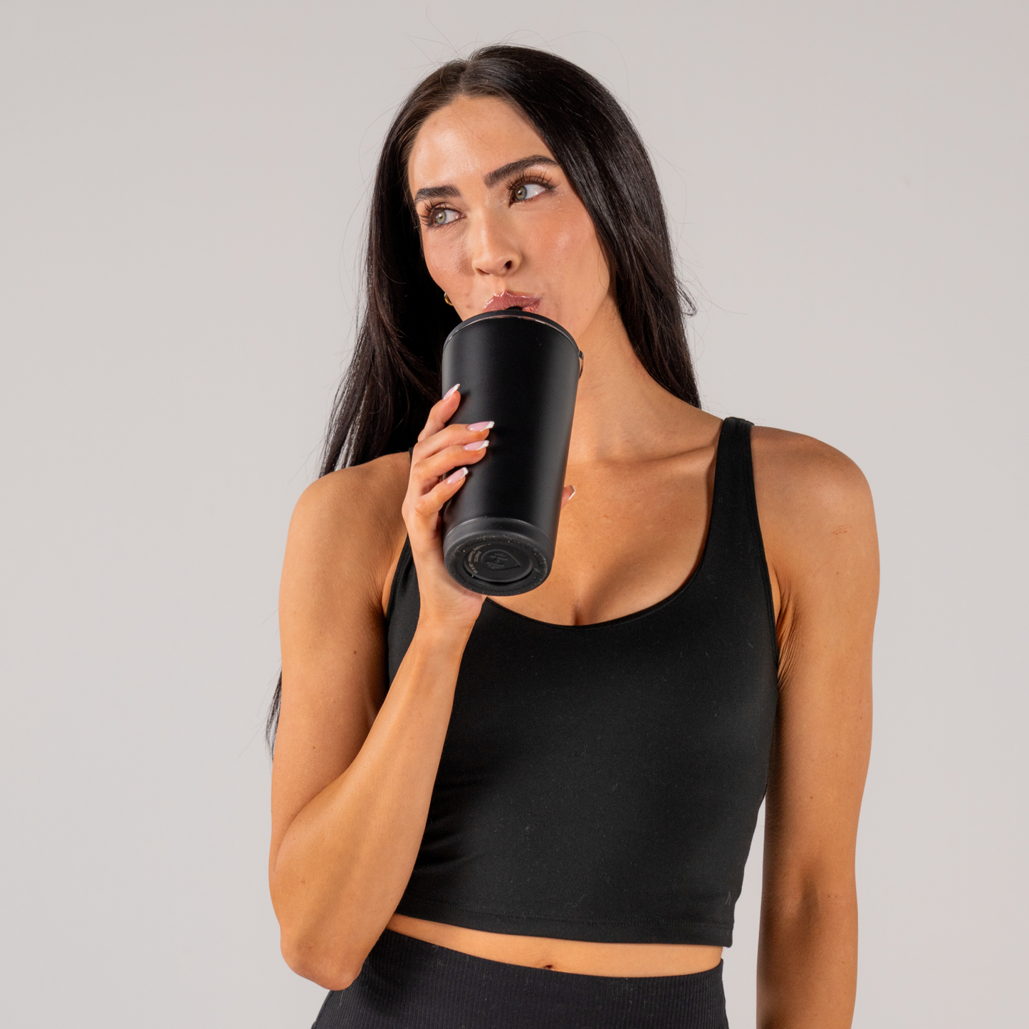 black-u8 EverydayTumbler20oz.-Black-WPI-5.png